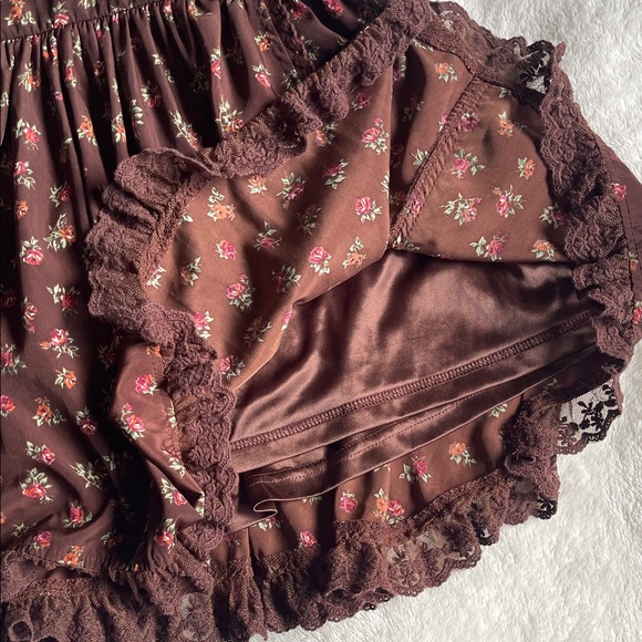 LIZ LISA Brown Floral Mini Dress - Picture 3 of 9